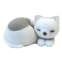 Iwako Kitten Sleeping Mini Eraser